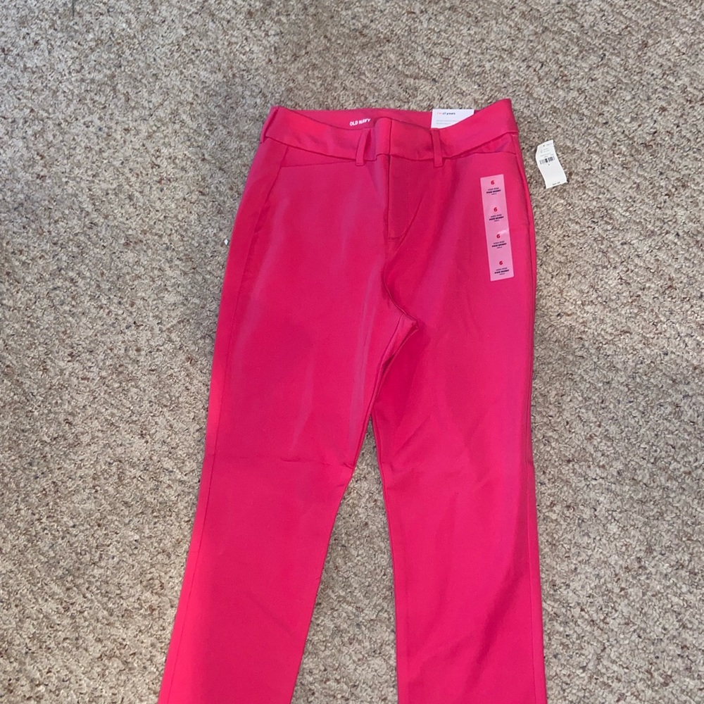 Women’s Hot Pink Old Navy Skinny High Rise Pixie Pants Size 6 NWT